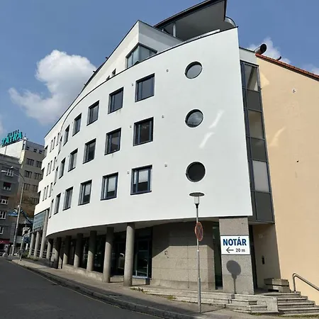 Next To The Presidential Palace Appartement *